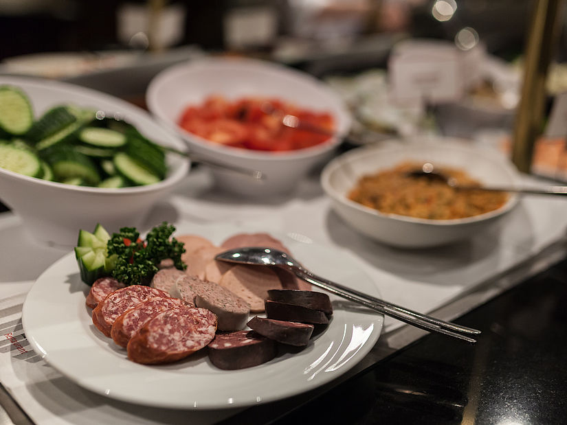 Aufschnitt & Gemüse