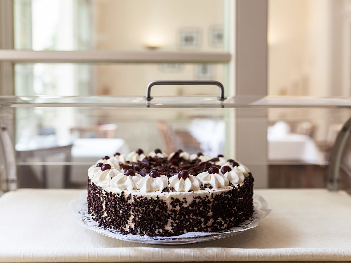 Schwarzwälder Kirschtorte Brunch ALvis Restaurant Berlin