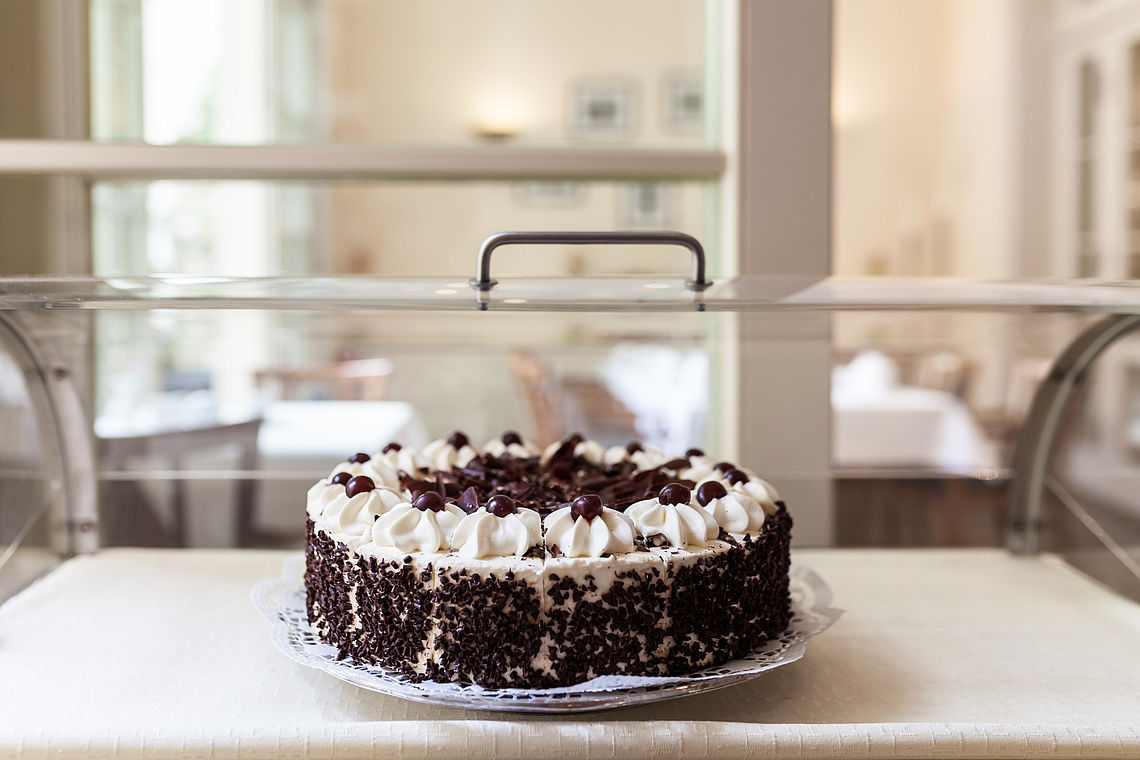 Schwarzwälder Kirschtorte Brunch ALvis Restaurant Berlin